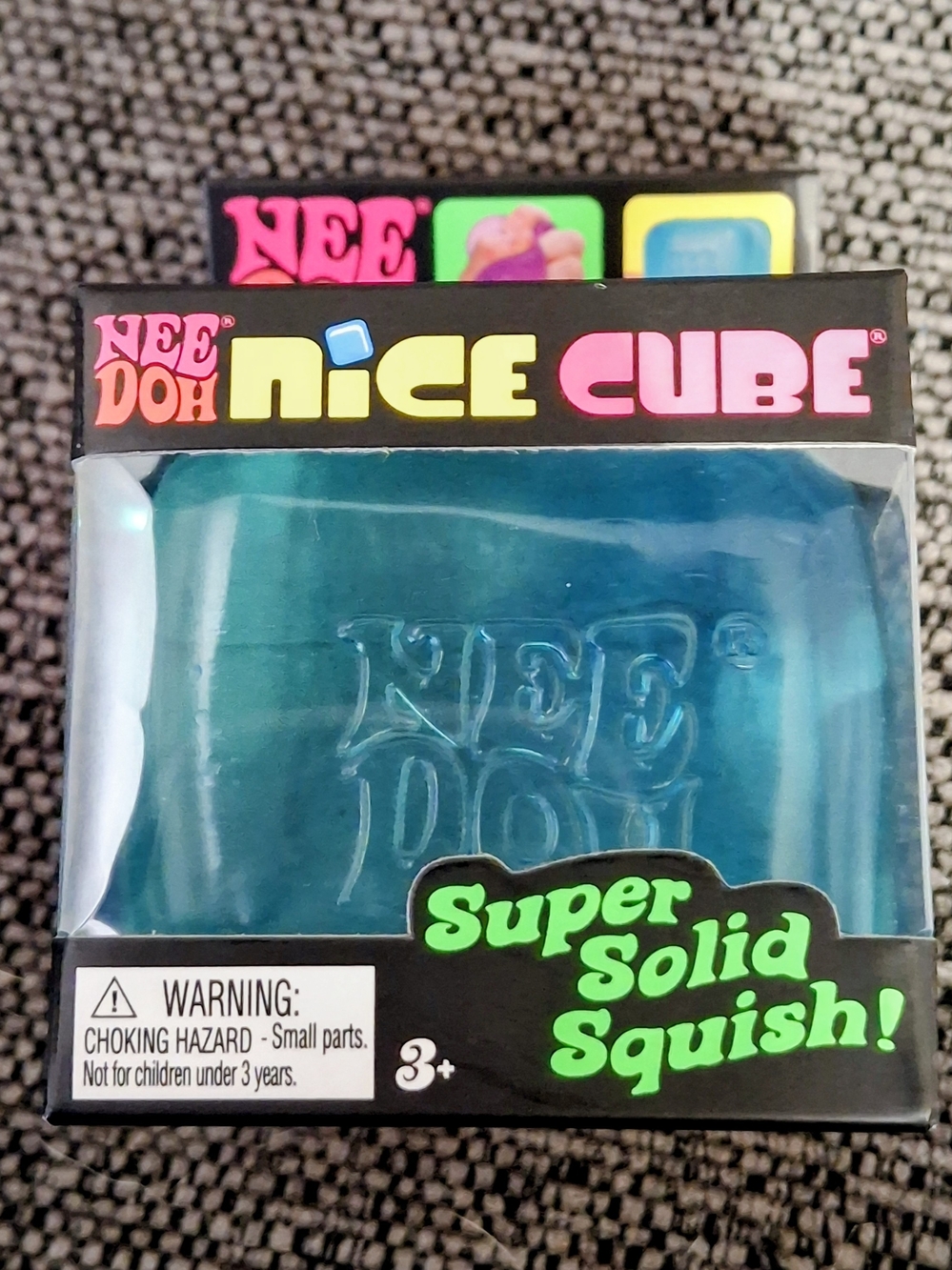 Nice Cube Super Solid Squish - Blue